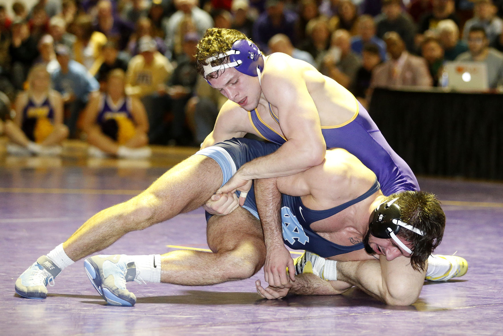 121817bp-UNI-UNC-wrestling-1
